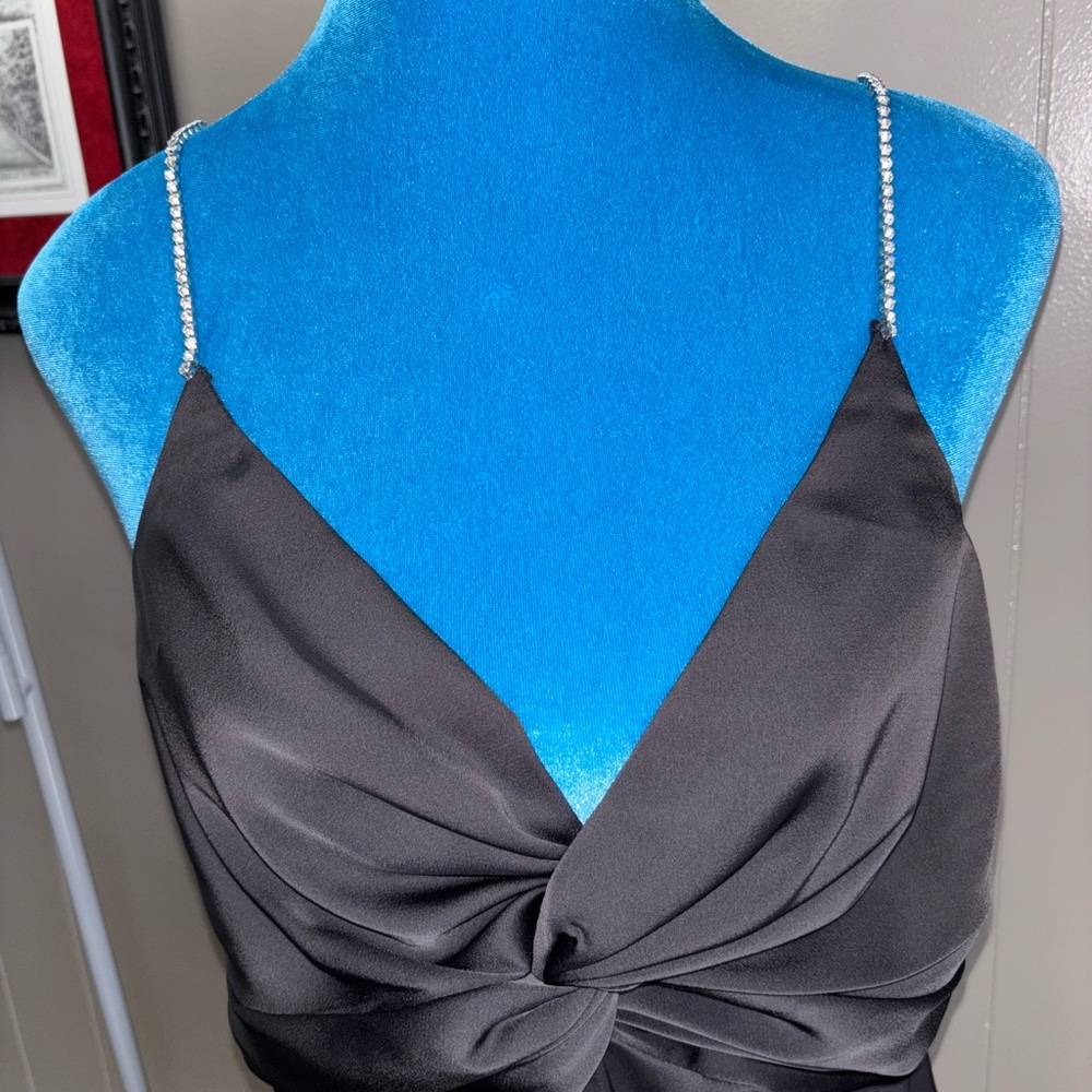 DO+BE Black Sleeveless Halter Mini Dress - Picture 5 of 16